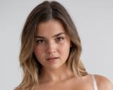 Zu Sehen ist das Autorenbild von: Claudia Asamaer